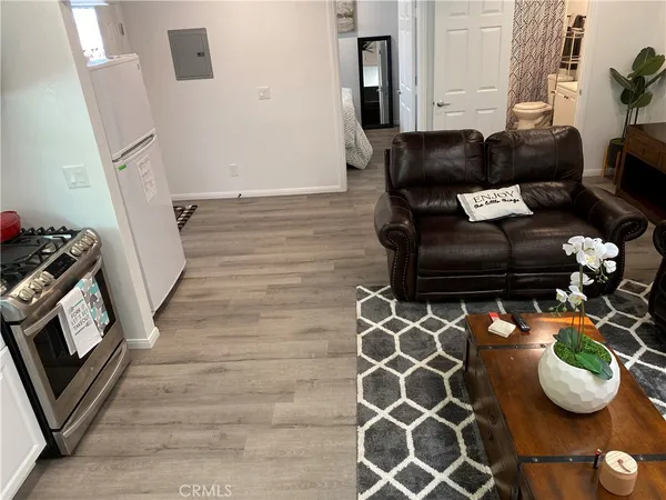 $2,200 | 723 North Quince Avenue, Upland, CA 91786