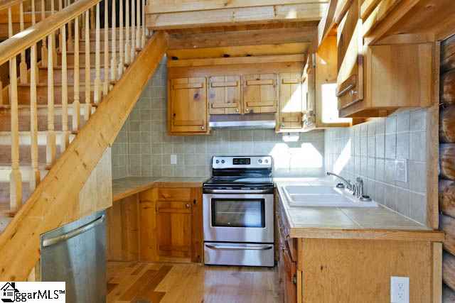 416 American Legion Road Greer, SC 29651 - Photo 14 of 25 Gallery Image 14