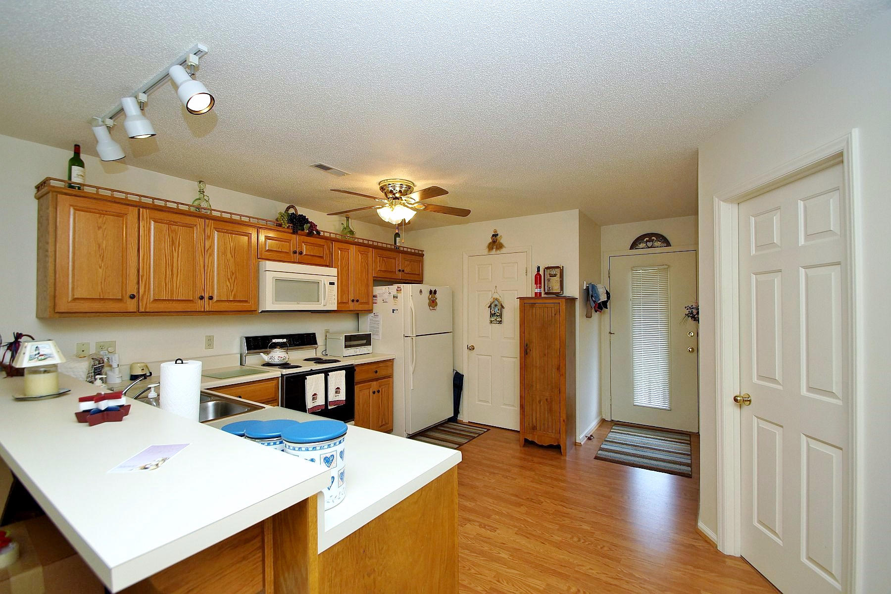 650 Monte Vista Road, Unit 403 Union Hall, VA 24176 - Photo 18 of 37 a kitchen with stainless steel appliances a stove refrigerator sink and cabinets