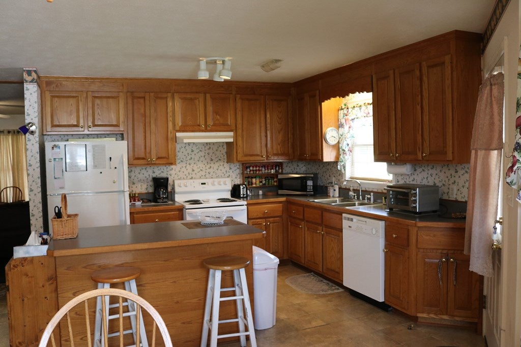 108 Sandy Lane Rice, VA 23966 - Photo 6 of 28 Gallery Image 6