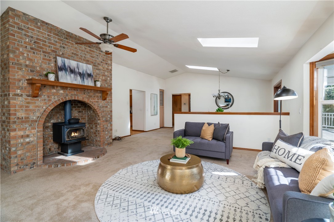 4445 Shellridge Road Northwest Olympia, WA 98502 - Photo 4 of 27