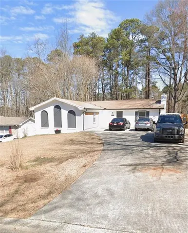$2,300 | 820 Howard Court Southwest, Mableton, GA 30126