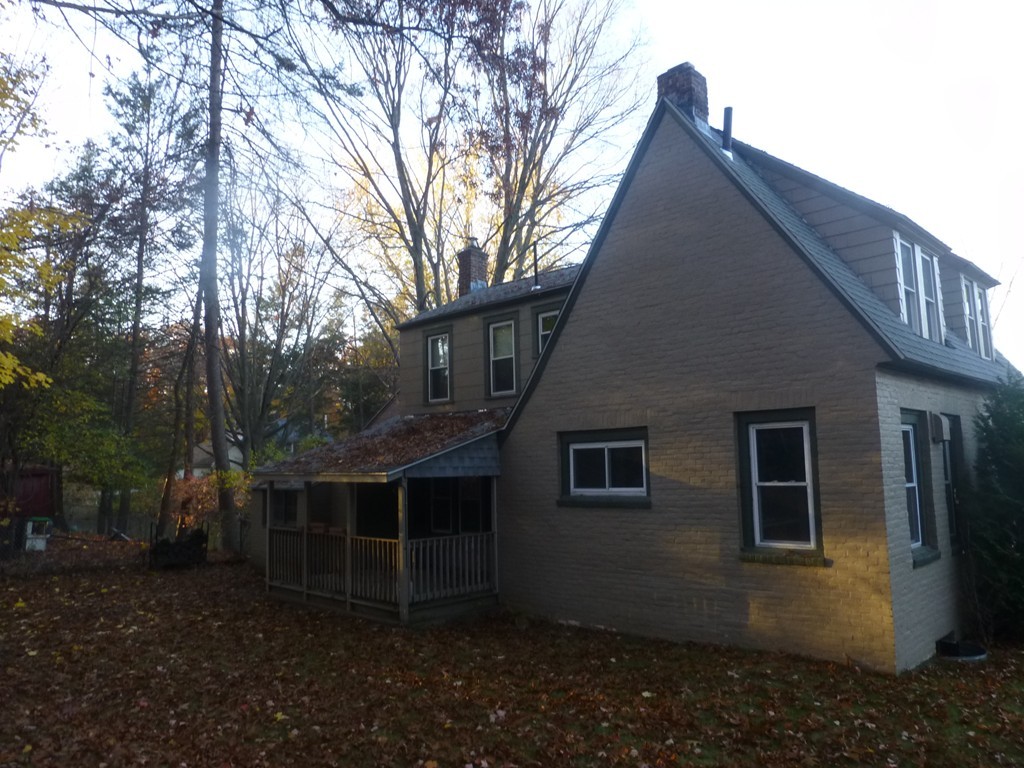 3 Bonnyview Street Springfield, MA 01109 - Photo 24 of 27