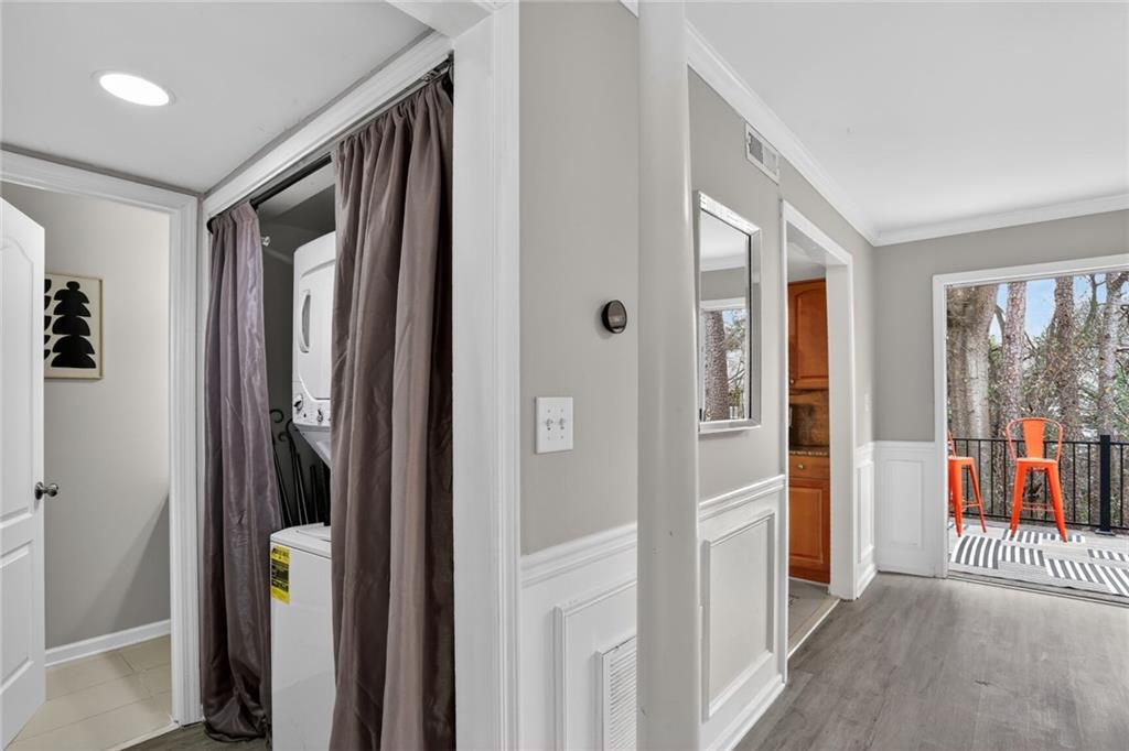 2825 Northeast Expressway, Unit J3 Atlanta, GA 30345 - Photo 11 of 23 a view of an entryway with wooden floor