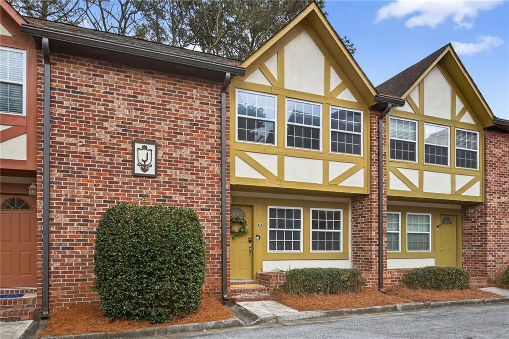 2825 Northeast Expressway, Unit J3 Atlanta, GA 30345 - Photo 23 of 23 a front view of a house