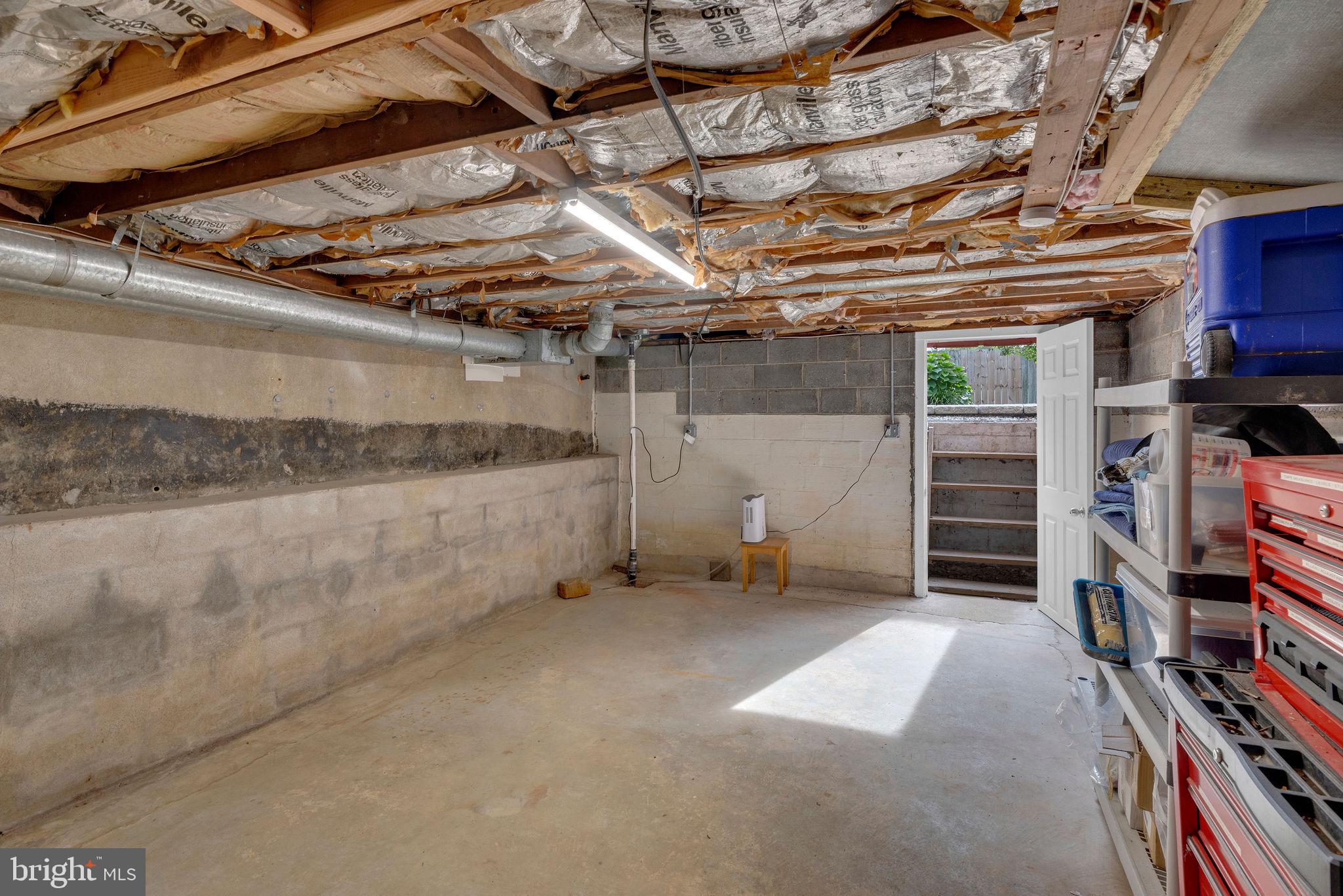 8 Dailey Drive Hamilton, NJ 08620 - Photo 35 of 46 a view of empty room with furniture