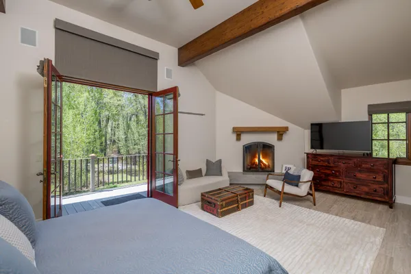 $6,450,000 | 111 Pioneer Mountain Drive, Blaine County, ID 83333