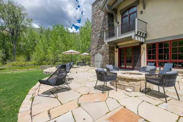 $6,450,000 | 111 Pioneer Mountain Drive, Blaine County, ID 83333