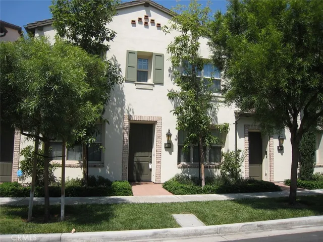$4,200 | 235 Kempton, Irvine, CA 92620