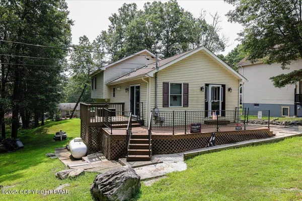 $289,000 | 110 Carol Road, East Stroudsburg, PA 18302