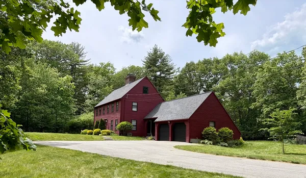 $949,000 | 2 Baron Way, Littleton, MA 01460