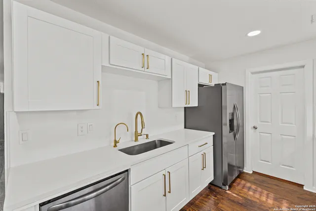 $2,000 | 10003 Silver, San Antonio, TX 78254