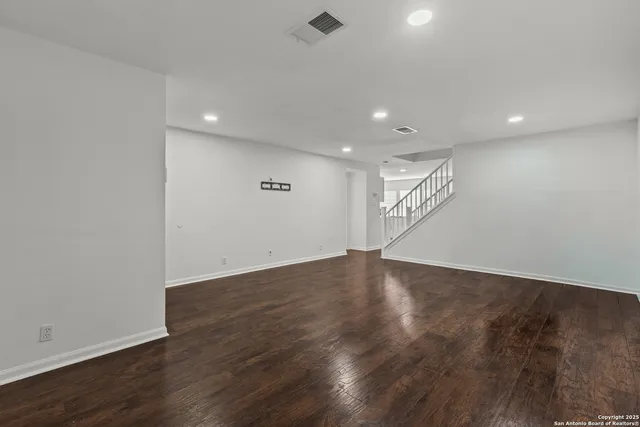 $2,000 | 10003 Silver, San Antonio, TX 78254