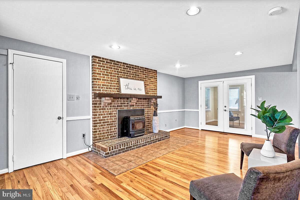 20701 Bell Bluff Road Gaithersburg, MD 20882 - Photo 13 of 46 Gallery Image 13