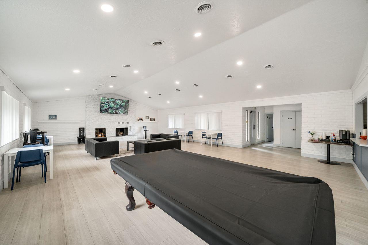 450 Gladycon Road, Unit 52 Colfax, CA 95713 - Photo 27 of 29 a living room with furniture and a table