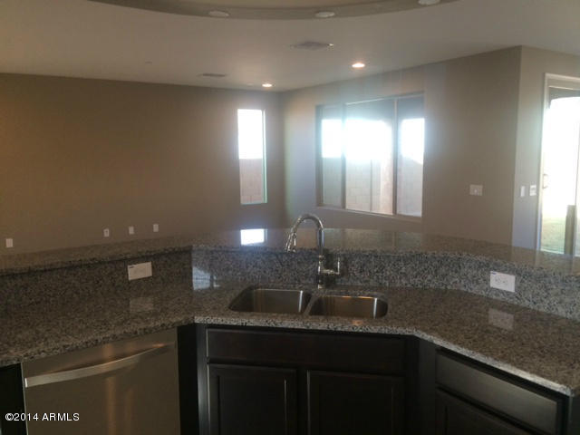 2546 West Rabjohn Road Phoenix, AZ 85085 - Photo 4 of 16 Kitchen 3
