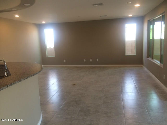 2546 West Rabjohn Road Phoenix, AZ 85085 - Photo 7 of 16 Great Room