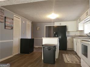 2455 Lake Harbin Road Morrow, GA 30260 - Photo 8 of 18 Gallery Image 8