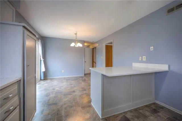 $337,499 | 2400 Northwest 1 Street, Blue Springs, MO 64014