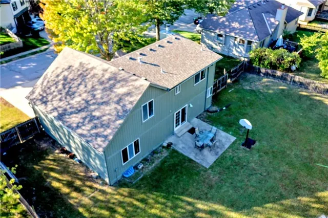 $349,999 | 2400 Northwest 1 Street, Blue Springs, MO 64014