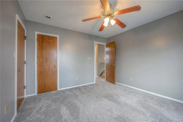 $337,499 | 2400 Northwest 1 Street, Blue Springs, MO 64014