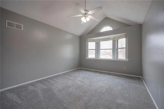 $337,499 | 2400 Northwest 1 Street, Blue Springs, MO 64014