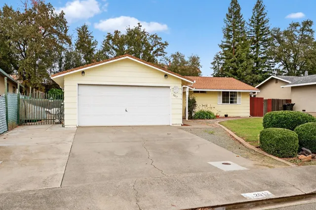 $499,000 | 2017 North Cirby Way, Roseville, CA 95661