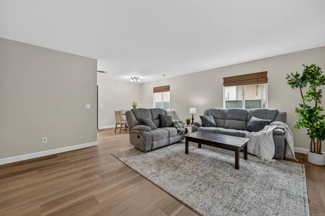 $499,000 | 2017 North Cirby Way, Roseville, CA 95661