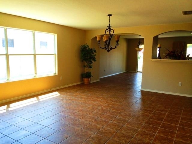 2148 Lima Loop Laredo, TX 78045 - Photo 2 of 9 Gallery Image 2