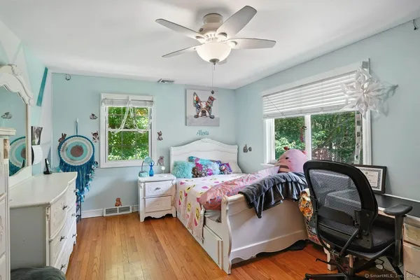 $1,100,000 | 68 Old Dike Road, Trumbull, CT 06611