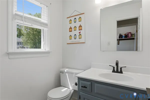 $450,000 | 11806 Winbury Court, Midlothian, VA 23114