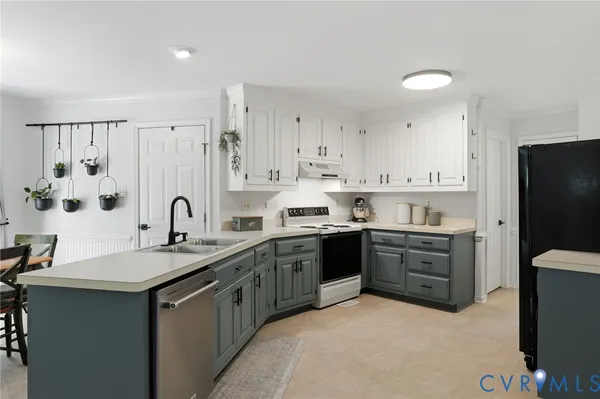 $450,000 | 11806 Winbury Court, Midlothian, VA 23114