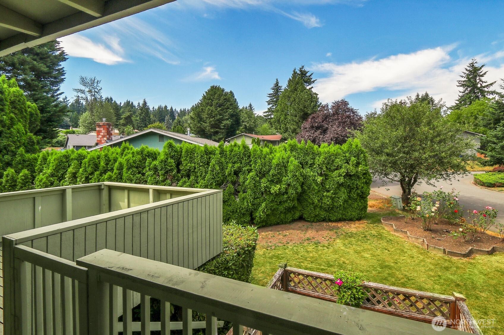 10842 Northeast 149th Street Bothell, WA 98011 - Photo 20 of 28