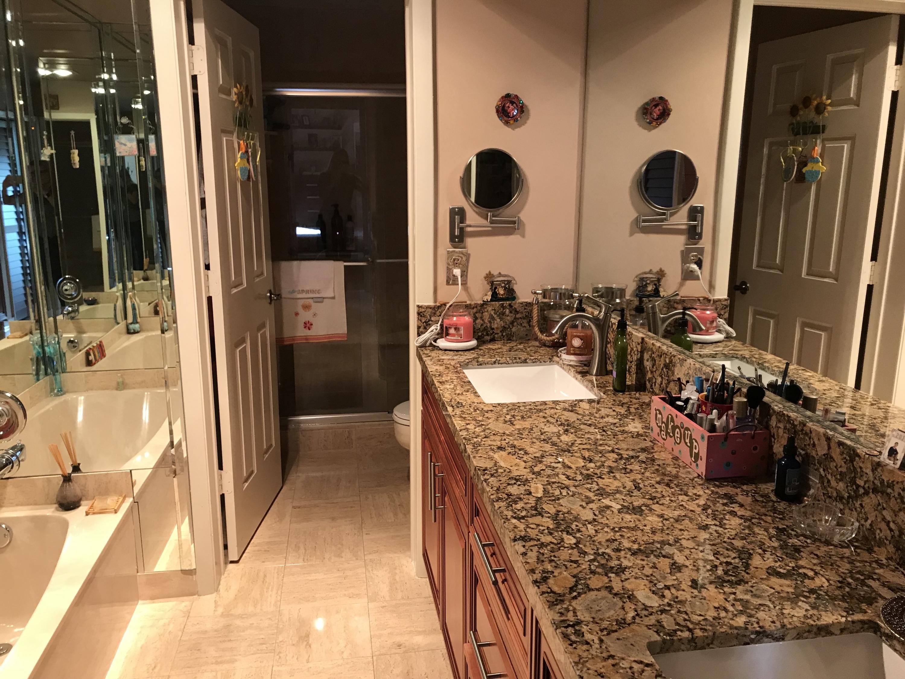 7472 La Paz Boulevard, Unit 102 Boca Raton, FL 33433 - Photo 18 of 30 3C%fubjeQ%6PeQq11Q8ZWw