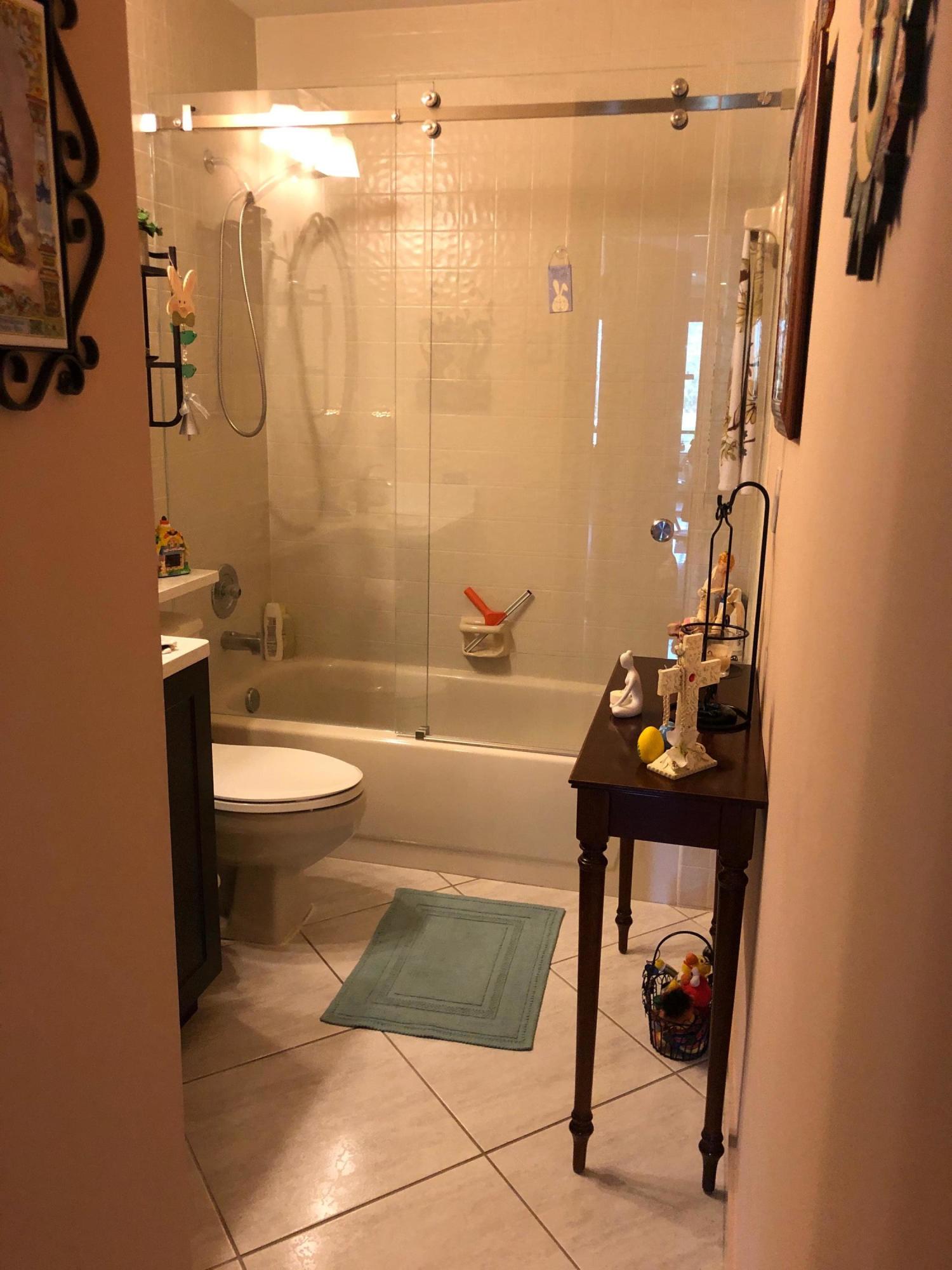 7472 La Paz Boulevard, Unit 102 Boca Raton, FL 33433 - Photo 30 of 30 IMG_7047