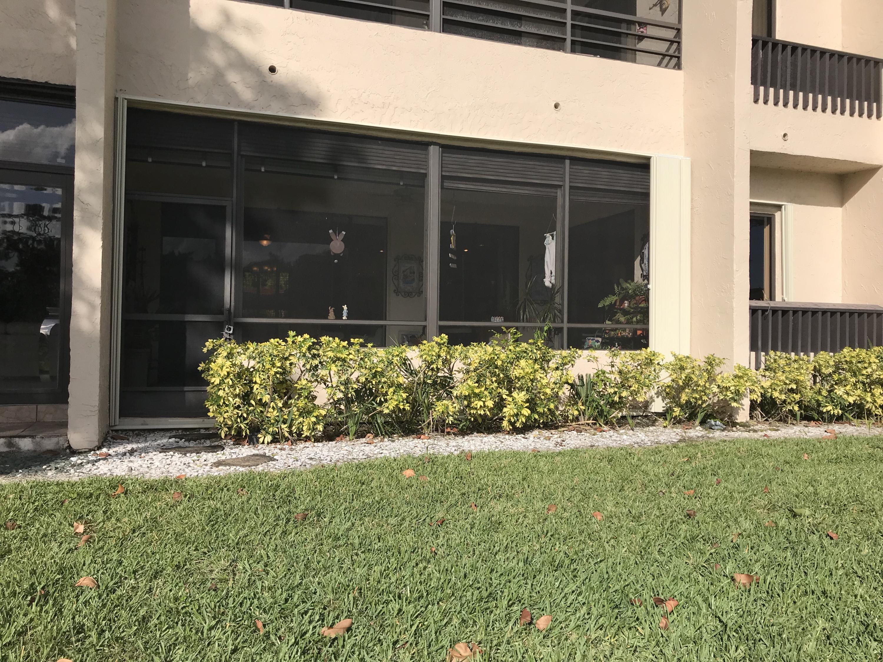 7472 La Paz Boulevard, Unit 102 Boca Raton, FL 33433 - Photo 10 of 30 1MT6P3mORZKD5kSbQAr%cg