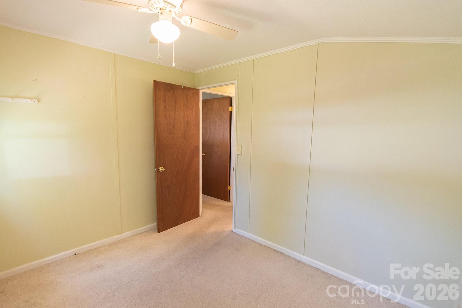 59 South Front Street Franklin, NC 28734 - Photo 28 of 40