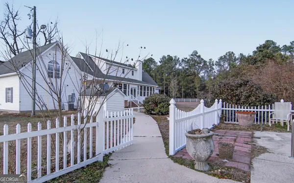 $525,000 | 2051 Oliver Highway, Newington, GA 30446