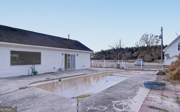 $525,000 | 2051 Oliver Highway, Newington, GA 30446