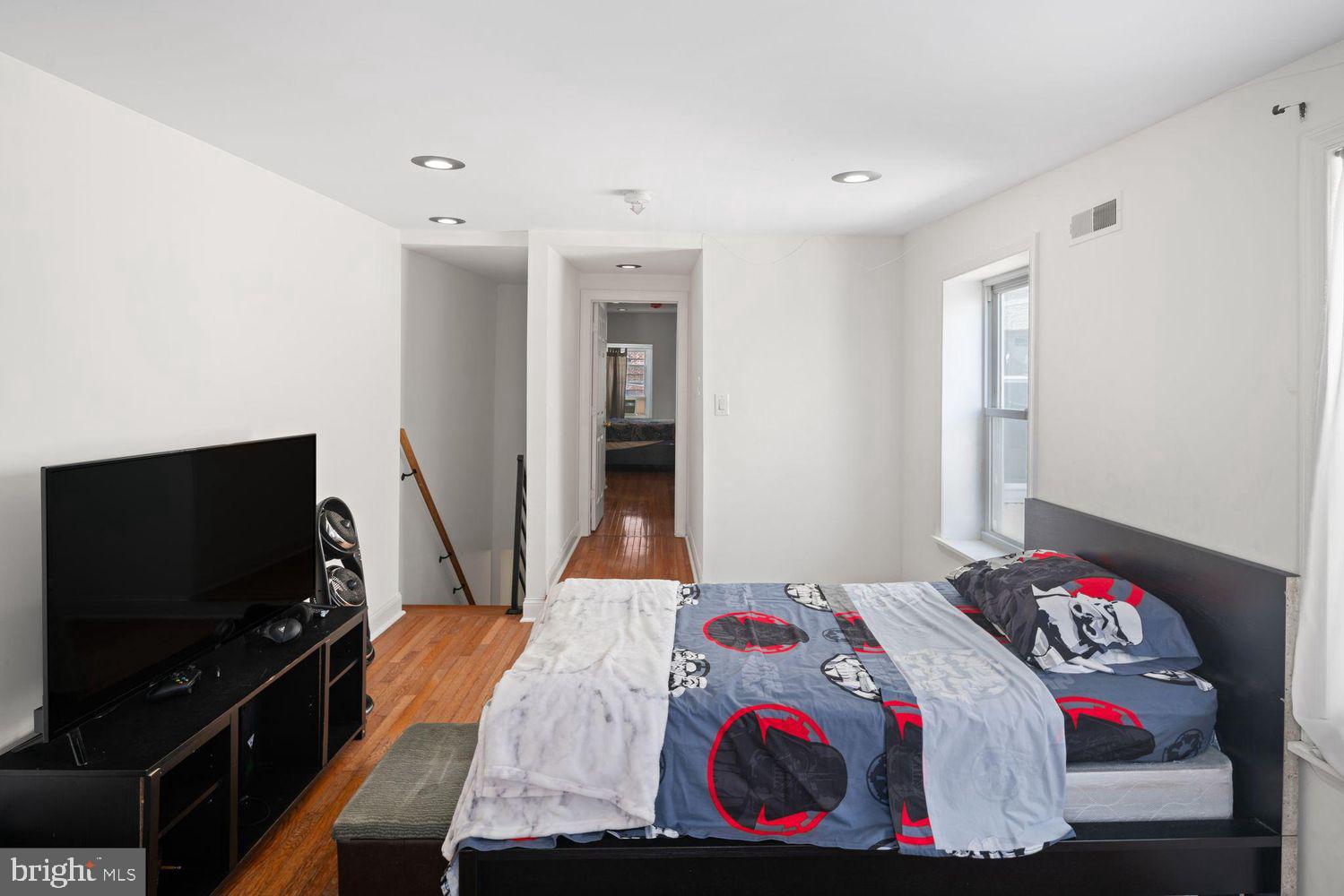 2320 Fitzwater Street Philadelphia, PA 19146 - Photo 20 of 29