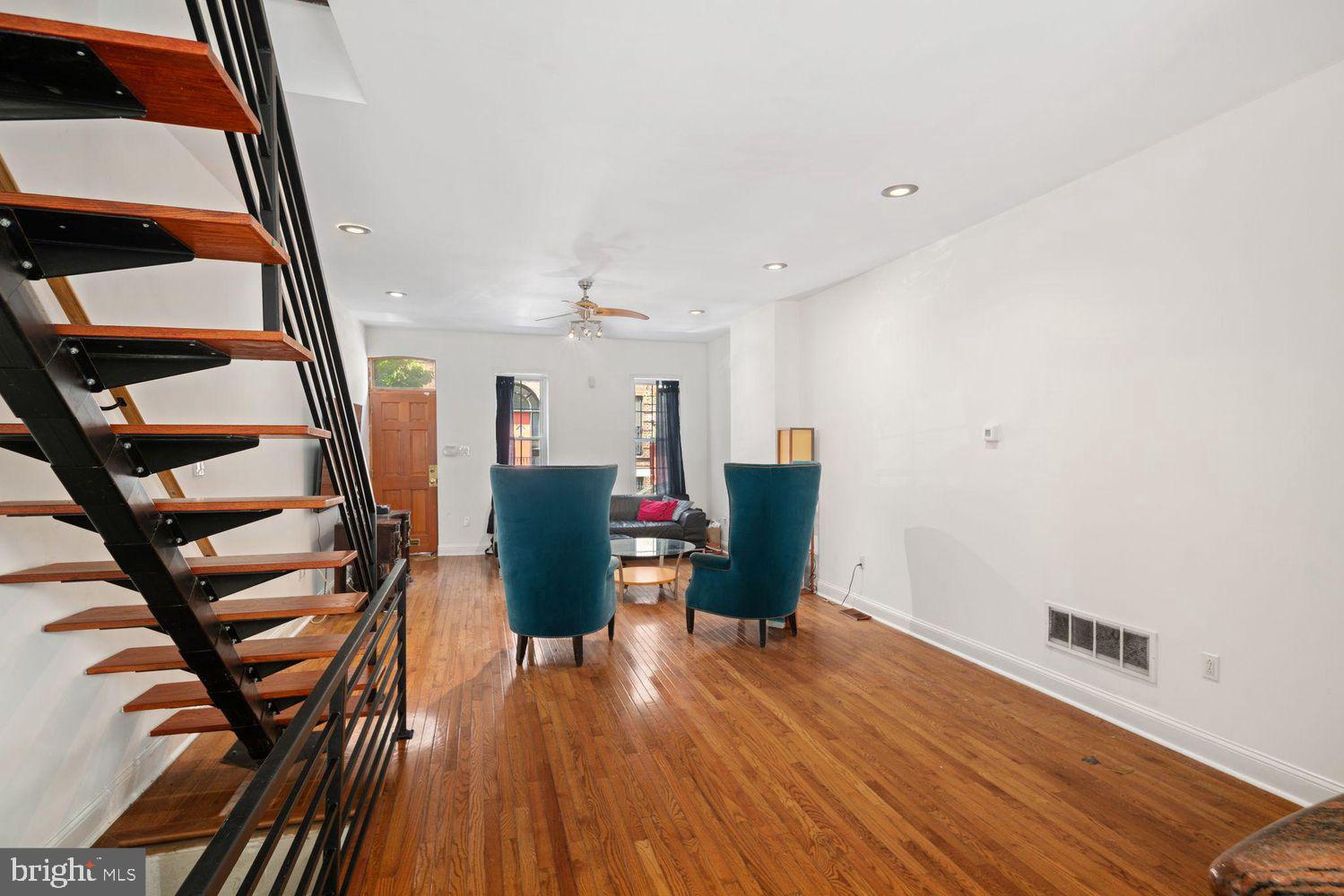 2320 Fitzwater Street Philadelphia, PA 19146 - Photo 7 of 29