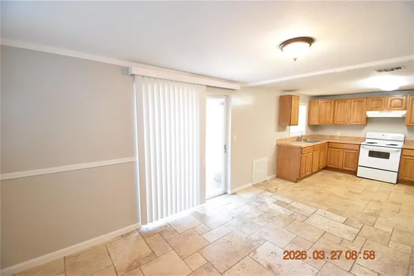 $2,050 | 10110 Alambra Avenue, Tampa, FL 33619