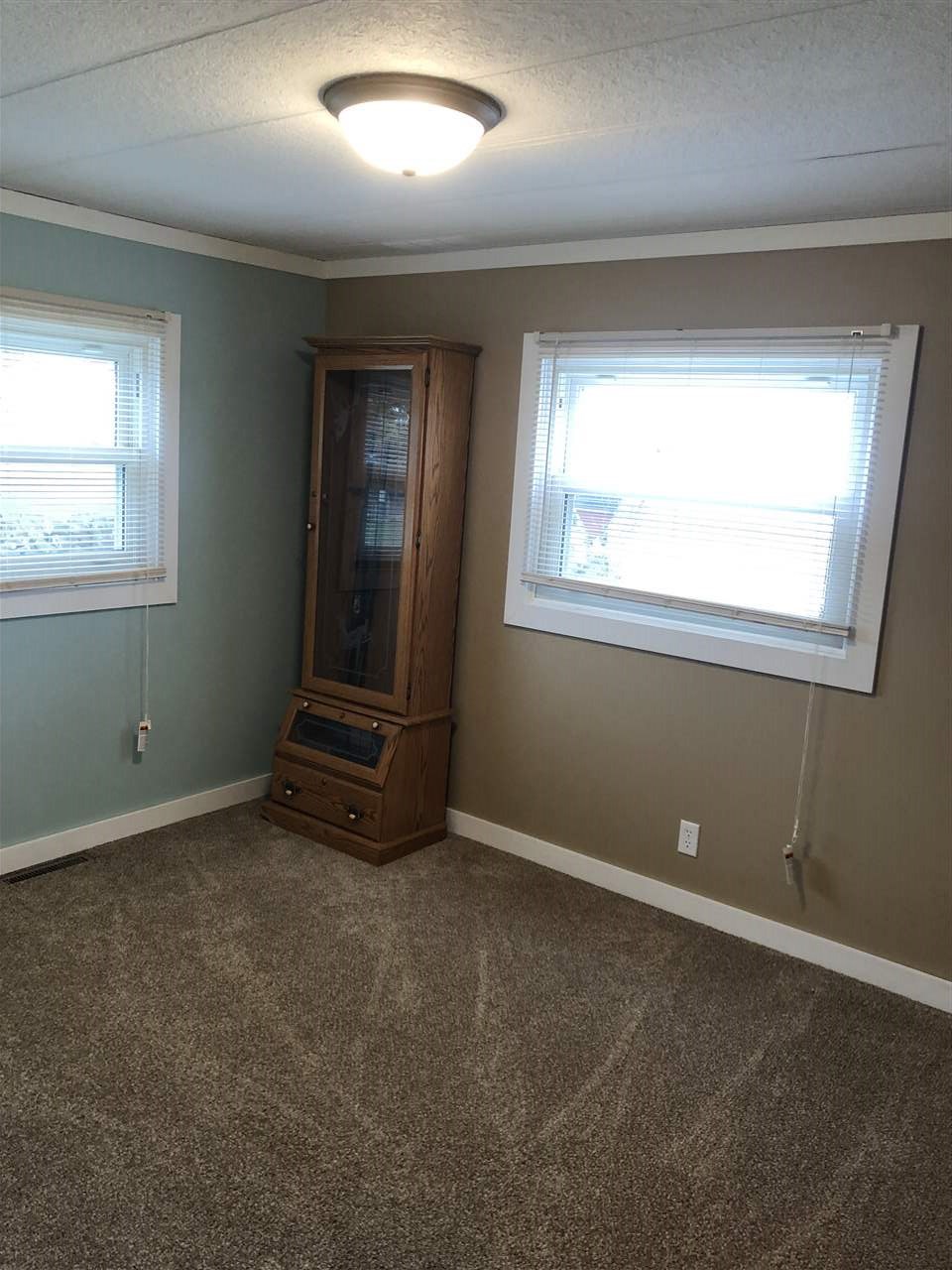 383 East Fillmore Road Ithaca, MI 48847 - Photo 33 of 63 1874077-32.JPG
