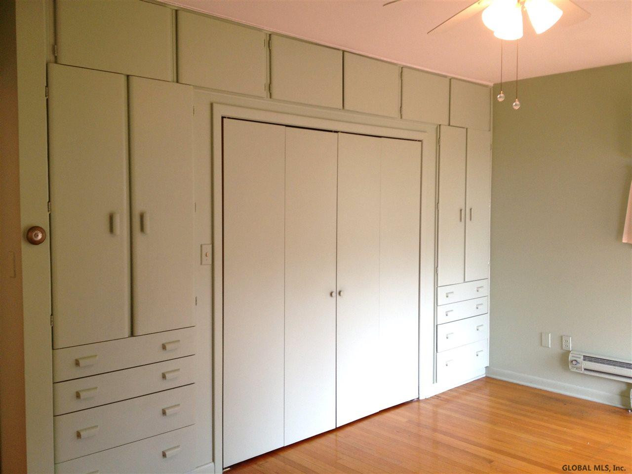 201 Whitehall Road Albany, NY 12209 - Photo 17 of 24 Photo 18