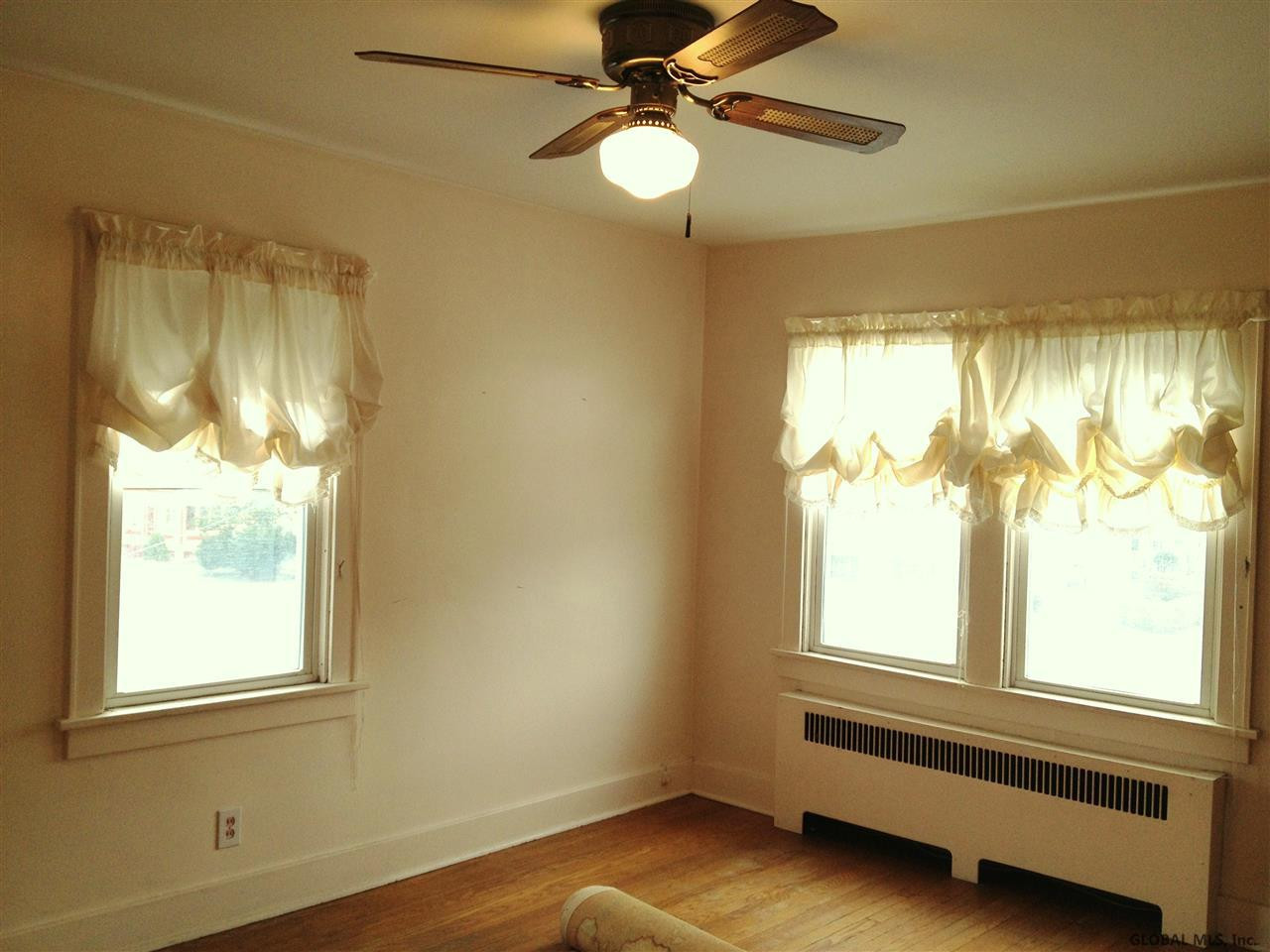 201 Whitehall Road Albany, NY 12209 - Photo 21 of 24 Photo 22