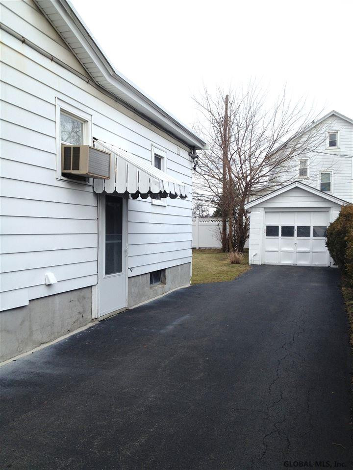 201 Whitehall Road Albany, NY 12209 - Photo 22 of 24 Photo 23