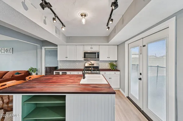 $369,000 | 3338 West Corrine Drive, Phoenix, AZ 85029