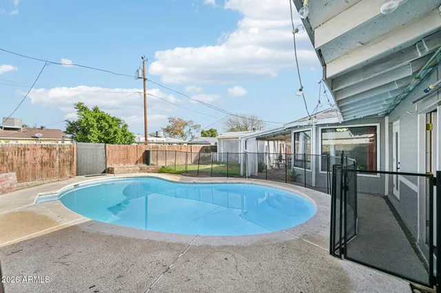 $399,999 | 3338 West Corrine Drive, Phoenix, AZ 85029