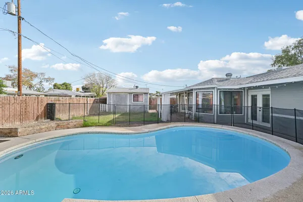 $389,999 | 3338 West Corrine Drive, Phoenix, AZ 85029