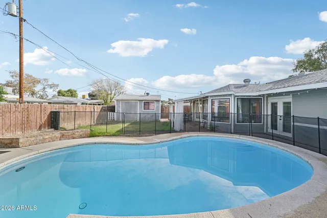 $399,999 | 3338 West Corrine Drive, Phoenix, AZ 85029